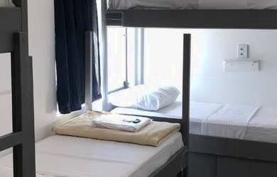 Imagem: O quarto possui 1 Dormitório e está localizado em Centro Histórico