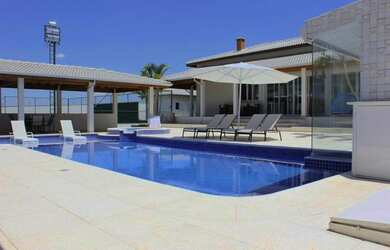 Imagem 7: Casa Alto Padrão. Piscina, Churrasqueira, Ar-condicionadoeÁrea de serviço