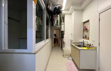 Imagem 15: DESLUMBRANTE Quadra da PRAIA em COPACABANA