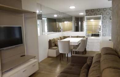 Imagem: O apartamento possui 3 Dormitórios, 1 Banheiro, 2 Vagas na