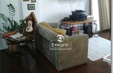 Imagem: O apartamento possui 4 Dormitórios, 3 Banheiros, 2 Vagas na