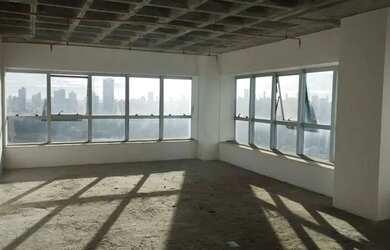 Imagem: O depósito possui 2 Vagas na garagem, 65m² de Área e está