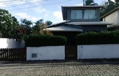 Imagem 1: Aluguel Locação Casa 4/4 Cond. Fechado Buraquinho R$ 2.800,00