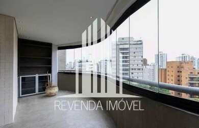 Imagem: O apartamento possui 4 Dormitórios, 5 Banheiros, 2 Vagas na