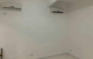 Imagem 2: ALUGO KIT NET. Ar-condicionado, 35m² de Área, 1 Banheiroe1 Dormitório