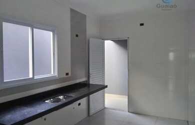 Imagem 10: vendo linda casa, sobrado, bairro Tupi Praia grande 2 dormitórios, sala...