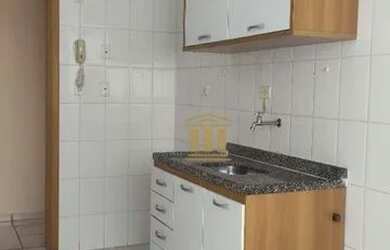 Imagem: O apartamento possui 2 Dormitórios, 1 Banheiro, 2 Vagas na