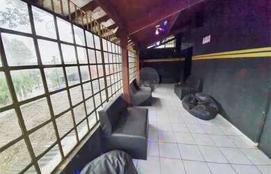 Imagem: O depósito possui 306m² de Área e está localizado em Jardim