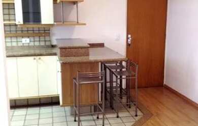 Imagem: O apartamento possui 2 Dormitórios, 1 Banheiro, 1 Vaga na garagem