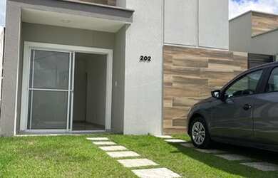 Imagem: A casa em condomínio possui 2 Dormitórios, 1 Banheiro, 2 Vagas