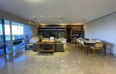 Imagem 2: Barra Peninsula Aquarela vista livre Pedra da Gavea e lagoa sol da manha andar alto 4 quar