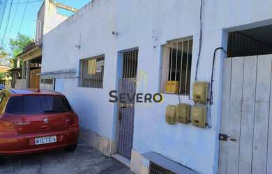 Imagem 3: Casa 3 quartos com amplo terreno e piscina, na Trindade - SG