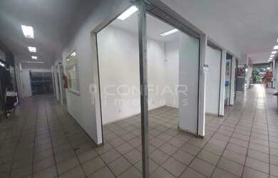 Imagem: O depósito possui 2 Vagas na garagem, 6m² de Área e está