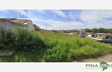 Imagem: O terreno possui 214m² de Área e está localizado em Atuba