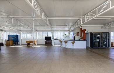 Imagem 14: Imóvel à venda com 1085m² de área total no Jardim Social em Curitiba