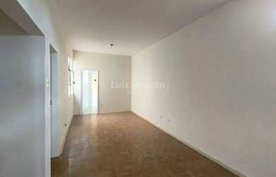 Imagem: O apartamento possui 3 Dormitórios, 2 Banheiros e 98m² de