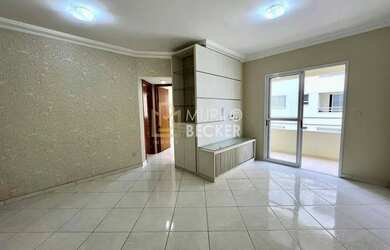 Imagem: O apartamento possui 2 Dormitórios, 2 Banheiros, 2 Vagas na