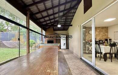 Imagem 8: Casa para Venda em Curitiba, Santa Cândida, 4 dormitórios, 1 suíte, 3 banheiros, 3 vagas