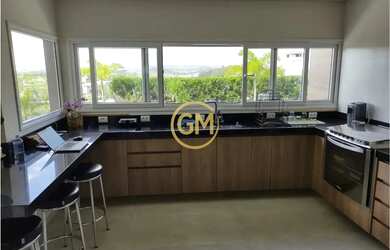 Imagem 10: Sobrado Alto Padrão em Condomínio Vista Privilegiada para Lago e Montanhas