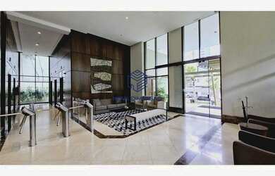 Imagem: O depósito possui 4 Vagas na garagem, 144m² de Área e está