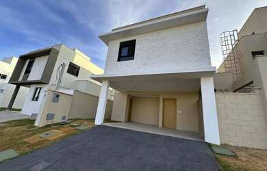 Imagem 13: Sobrado para venda tem 181 metros quadrados com 4 quartos