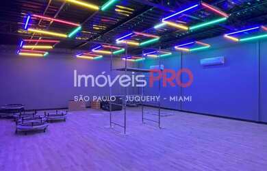 Imagem: O depósito possui 2000-0m² de Área e está localizado em