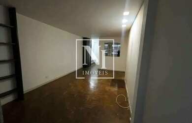 Imagem: O apartamento possui 3 Dormitórios, 2 Banheiros, 147m² de