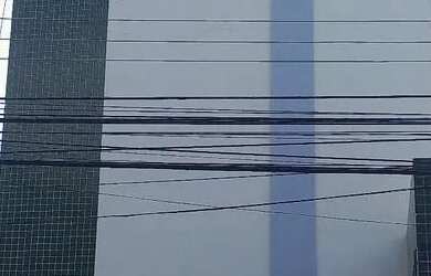 Imagem: O apartamento possui 3 Dormitórios, 3 Banheiros, 2 Vagas na