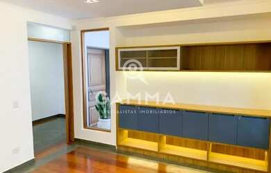 Imagem: A casa possui 3 Dormitórios, 4 Banheiros, 2 Vagas na garagem