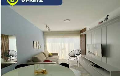 Imagem: A casa possui 2 Dormitórios, 1 Banheiro, 2 Vagas na garagem