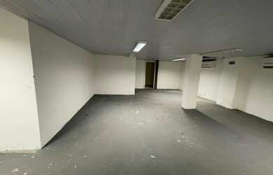 Imagem 2: Camaçari 400 m2 centro, excelente localização, vizinho as melhores lojas