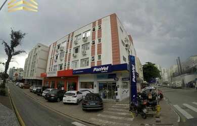 Imagem: O depósito possui 36m² de Área e está localizado em Kobrasol