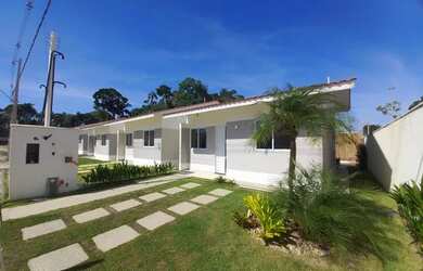 Imagem: A casa em condomínio possui 2 Dormitórios, 1 Banheiro, 2 Vagas