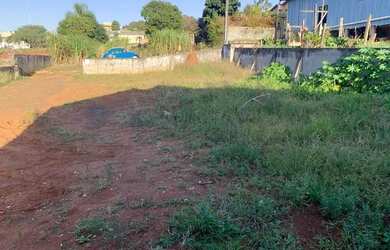 Imagem: O terreno possui 300m² de Área e está localizado em Centro