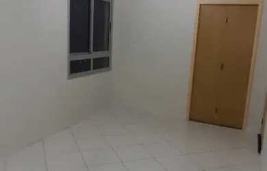 Imagem: O apartamento possui 2 Dormitórios, 1 Banheiro, 2 Vagas na