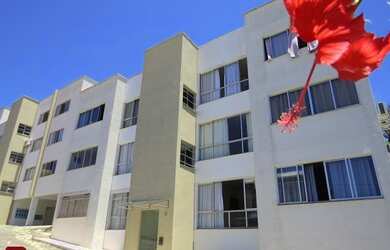 Imagem: O apartamento possui 3 Dormitórios, 1 Banheiro, 1 Vaga na garagem