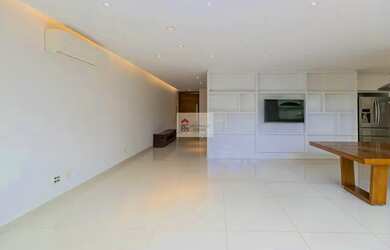 Imagem 11: Linda casa em condomínio fechado no Alto da Boa Vista em rua muito tranquila