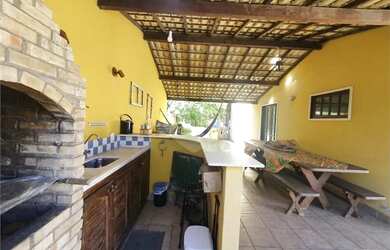 Imagem: A casa em condomínio para alugar possui 2 Dormitórios, 2 Banheiros