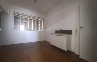 Imagem 10: Sala comercial Galpão / depósito com aluguel por R$2.000 /mês