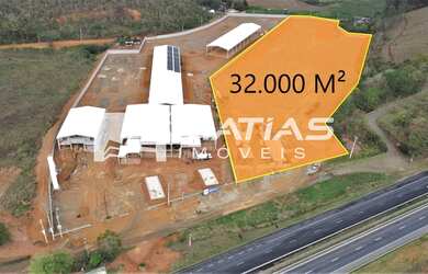 Imagem: O terreno possui 32000m² de Área e está localizado em Jucú