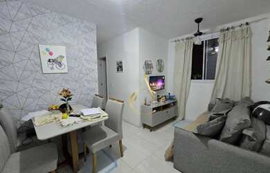 Imagem: O apartamento possui 2 Dormitórios, 1 Banheiro, 1 Vaga na garagem