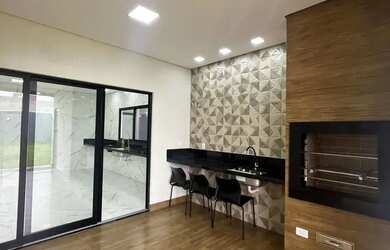 Imagem 14: Térrea para venda possui 255 metros quadrados com 3 quartos