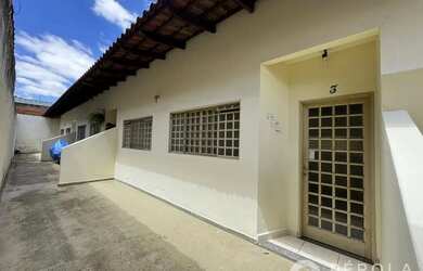 Imagem 2: Casa Geminada Nº 03, Vivenda Maria Meireles, Rua C-5 Qd. 52 Lt. 05, Jardim...