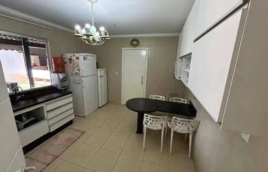 Imagem 13: Vendo excelente sobrado de 3 suítes com 260 m² de área construída