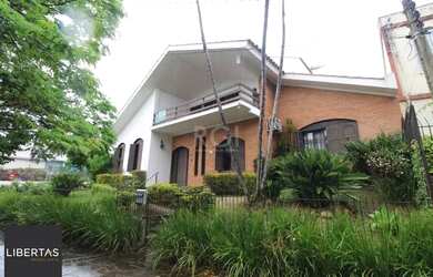 Imagem 2: Casa sobrado no bairro Chácara das Pedras de 6 dormitórios