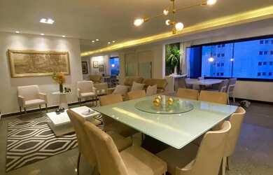 Imagem: O apartamento possui 3 Dormitórios, 4 Banheiros, 2 Vagas na