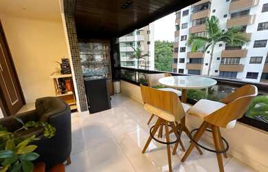 Imagem: O apartamento possui 3 Dormitórios, 3 Banheiros, 2 Vagas na