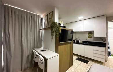 Imagem: O studio possui 1 Dormitório, 1 Banheiro, 39m² de Área e