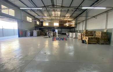 Imagem: O depósito possui 800m² de Área e está localizado em Parque