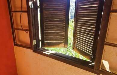 Imagem: VENDO CASA NO CAXAMBU PETRÓPOLIS Rj